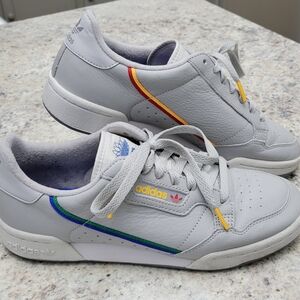 Adidas Continental Grey sneakers Mens 8/Womens 9.5